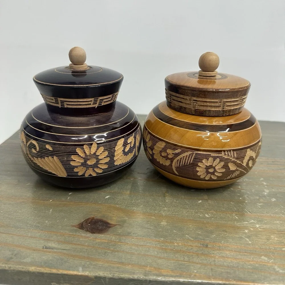 Set 2 Hand Carved Folk Art Etched Wood Trinket Box Spice Jar Mexico Lemonwood